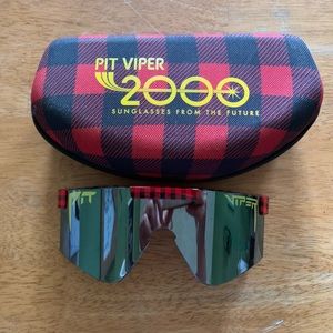 Limited Edition Travis Pastrana Pit Vipers